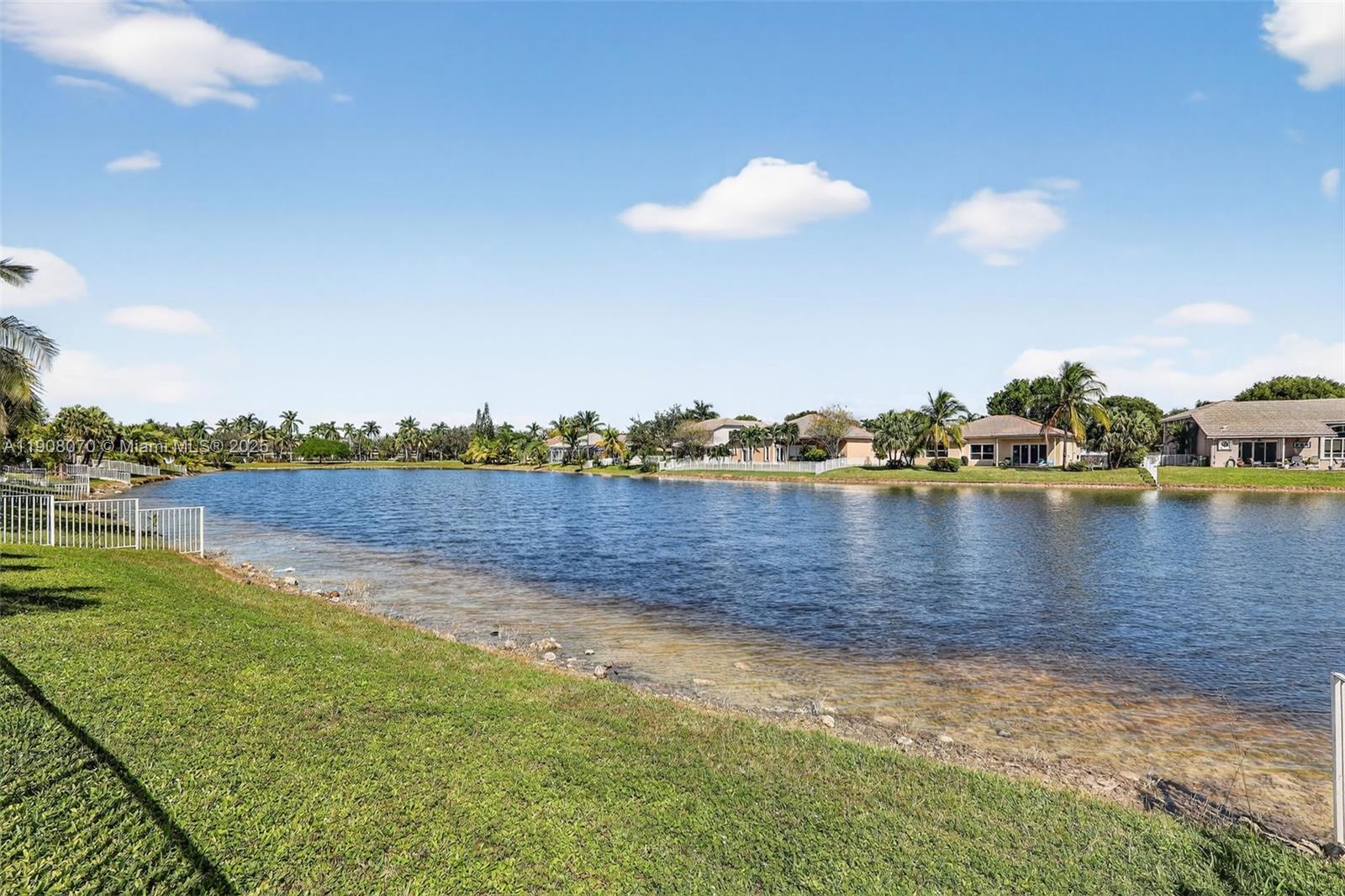 1351 NW 139th Ave Pembroke Pines, FL 33028