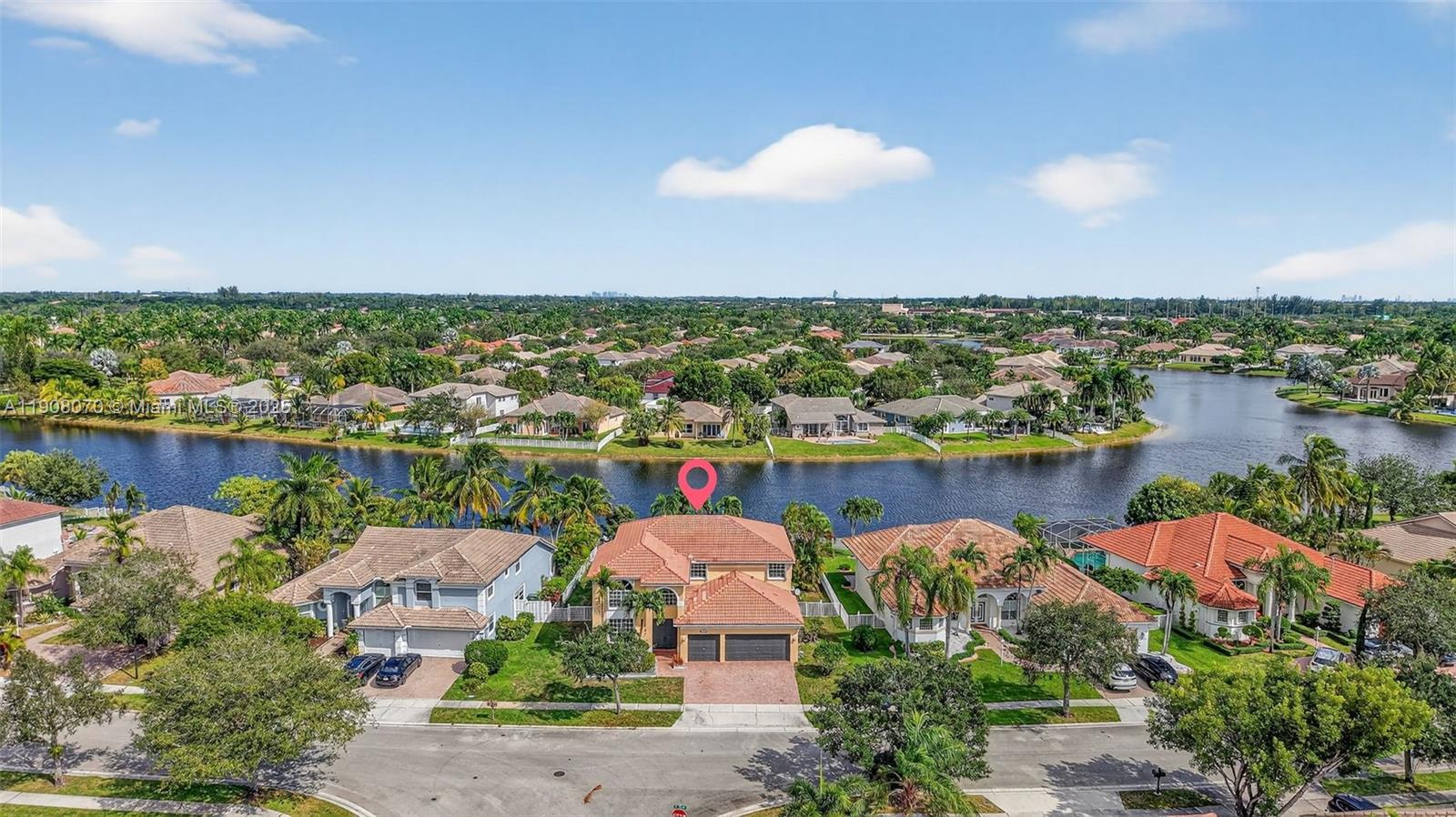 1351 NW 139th Ave Pembroke Pines, FL 33028