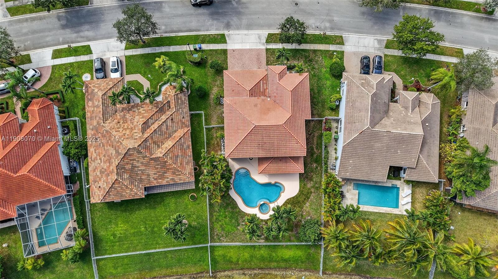 1351 NW 139th Ave Pembroke Pines, FL 33028