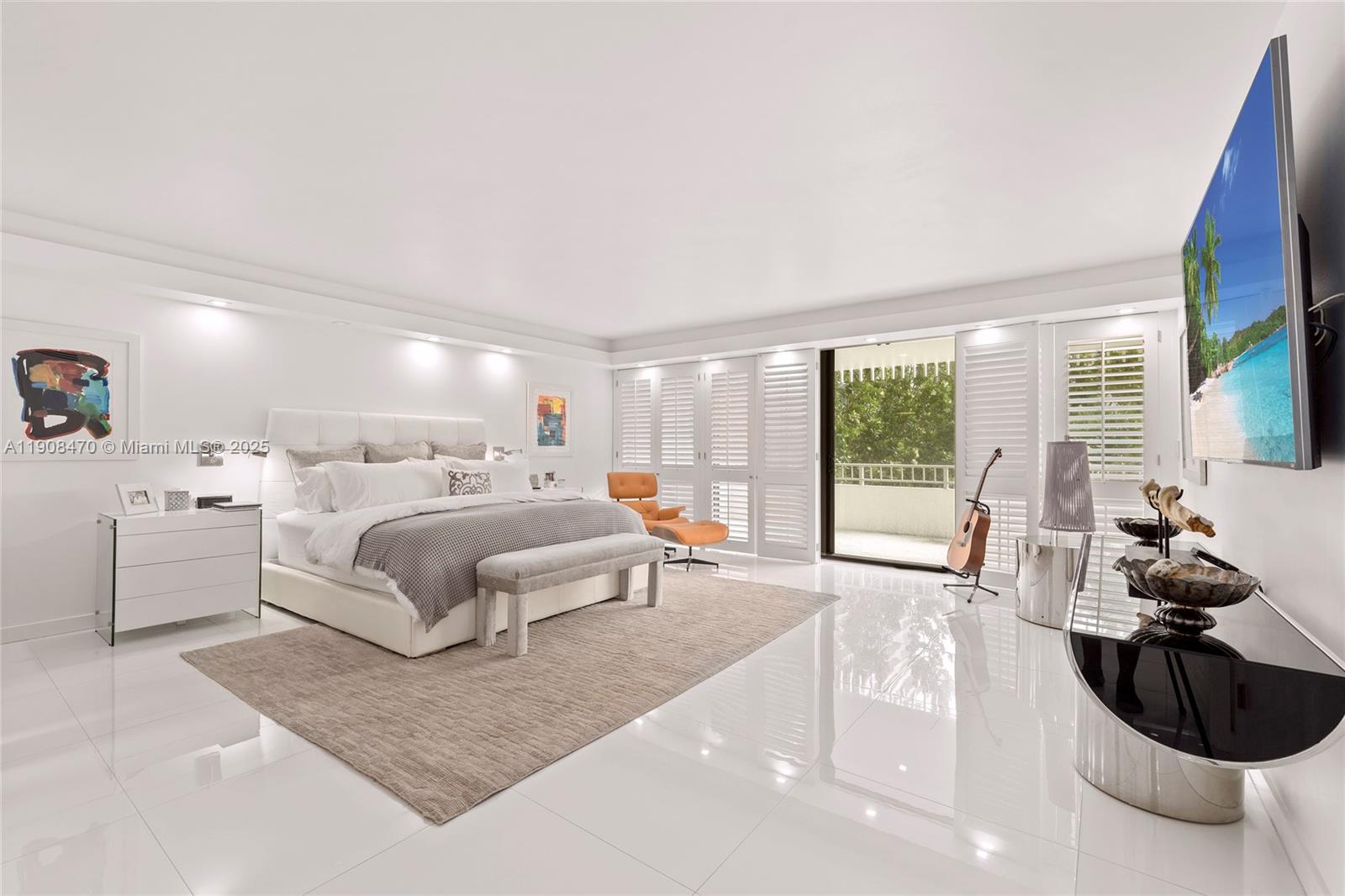 10205 Collins Ave #201 Bal Harbour, FL 33154