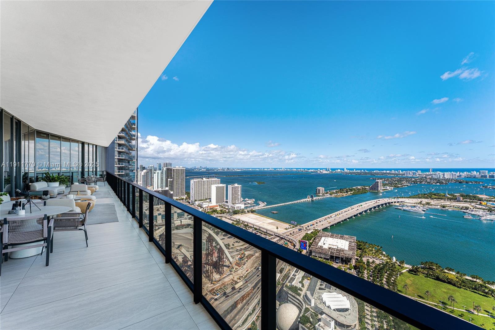 1000 Biscayne Blvd #5101 Miami, FL 33132