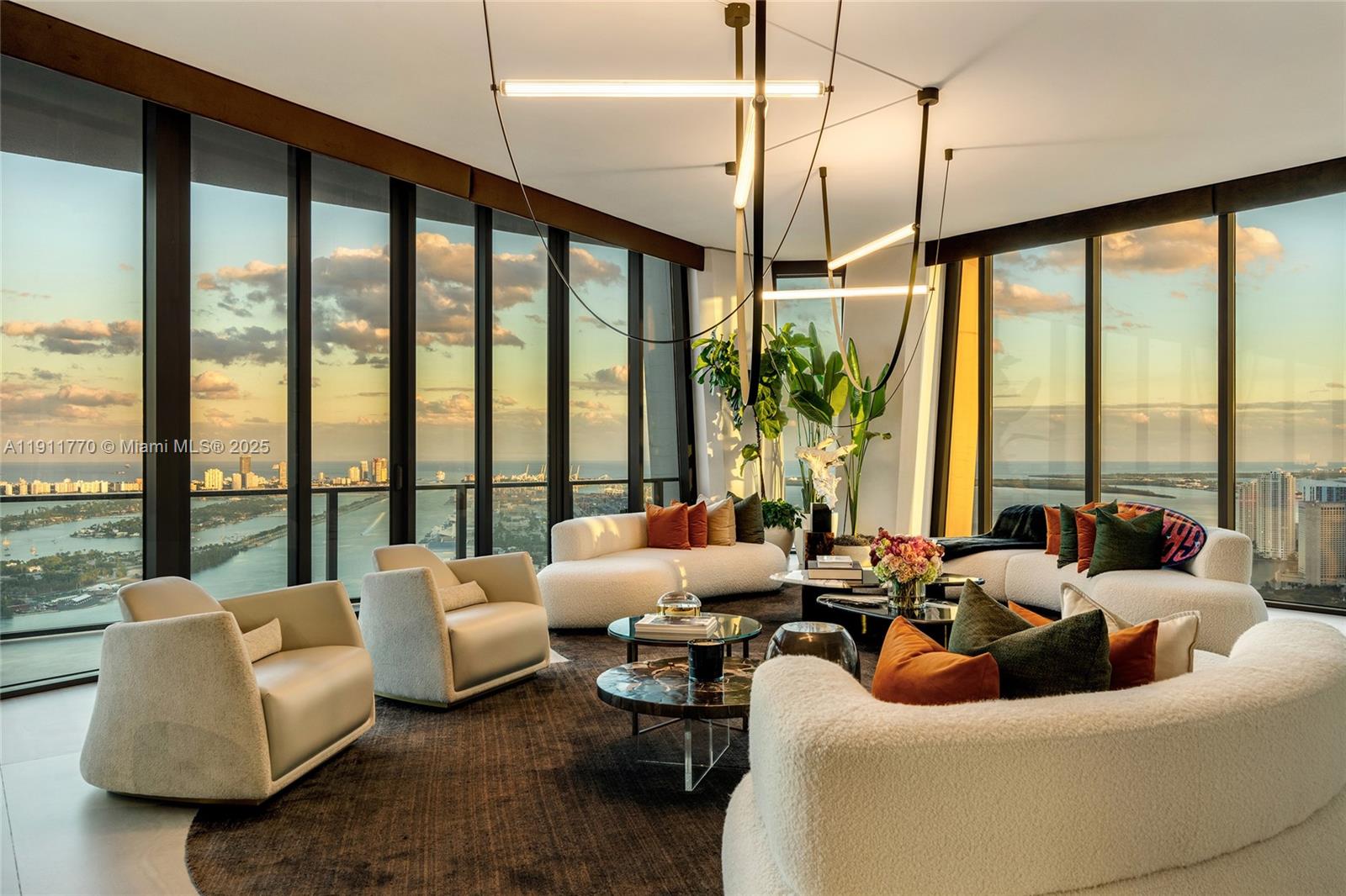 1000 Biscayne Blvd #5101 Miami, FL 33132