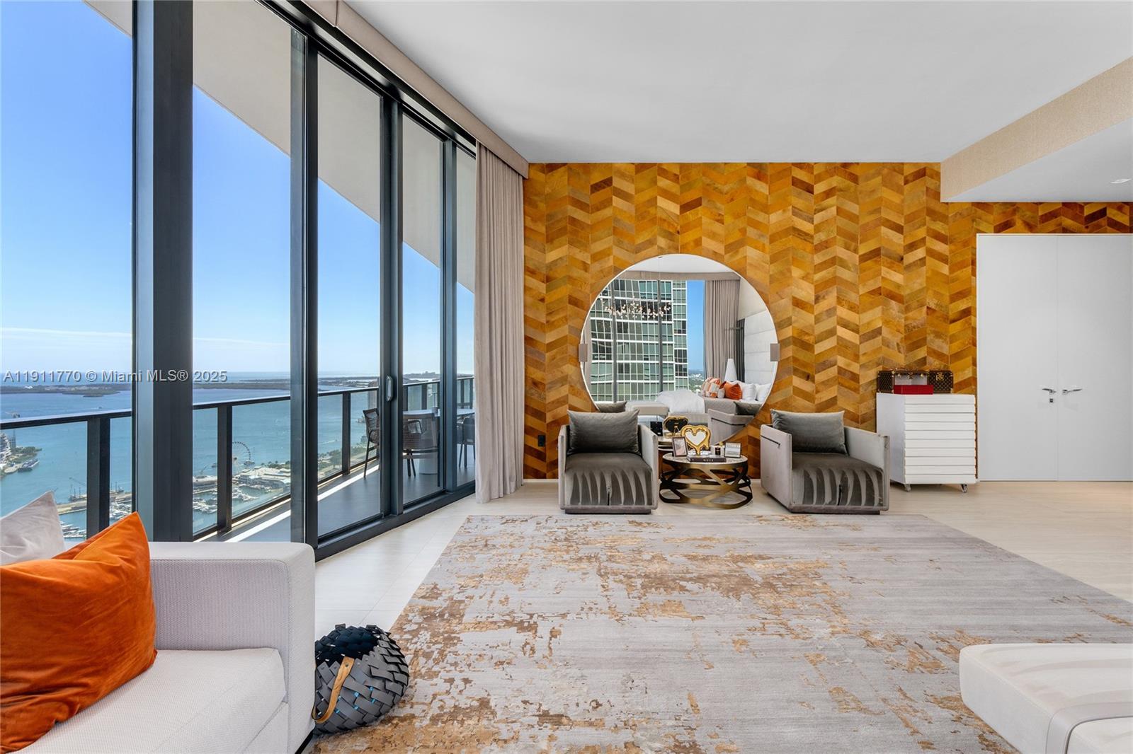 1000 Biscayne Blvd #5101 Miami, FL 33132