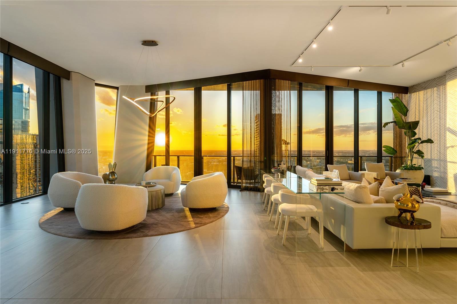 1000 Biscayne Blvd #5101 Miami, FL 33132