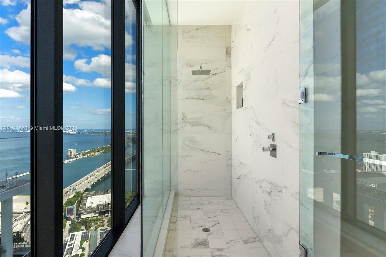 1000 Biscayne Blvd #5101 Miami, FL 33132