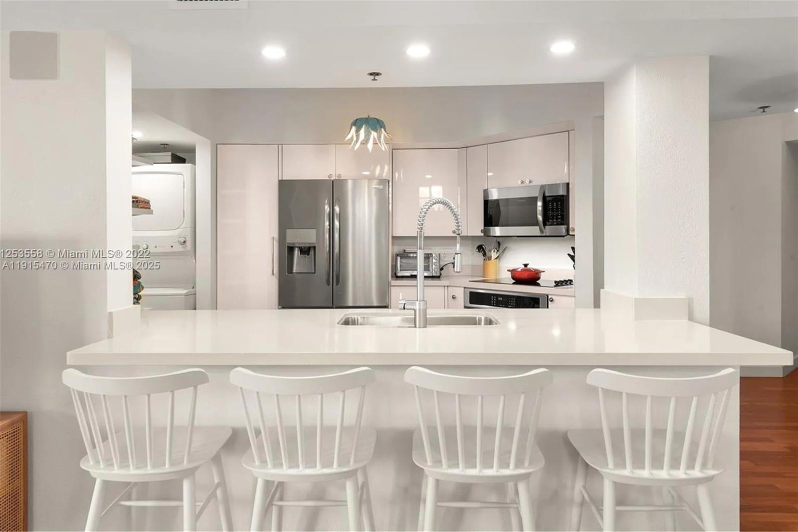 125 Jefferson Ave #121