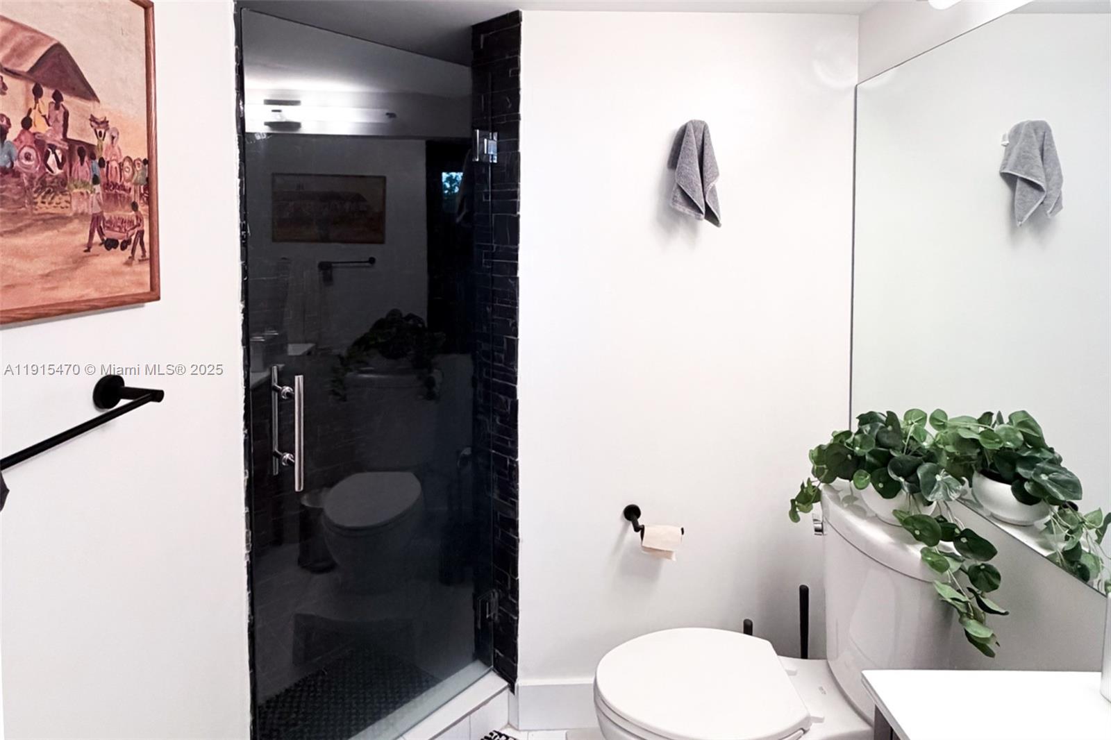 125 Jefferson Ave #121 Miami Beach, FL 33139