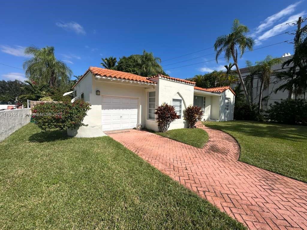 165 NE 98th St Miami Shores, FL 33138