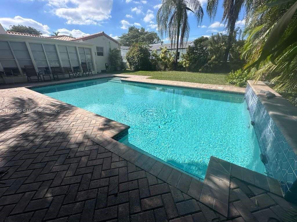 165 NE 98th St Miami Shores, FL 33138