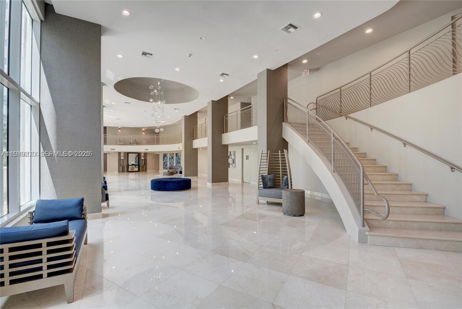 3370 Hidden Bay Dr #511 Aventura, FL 33180