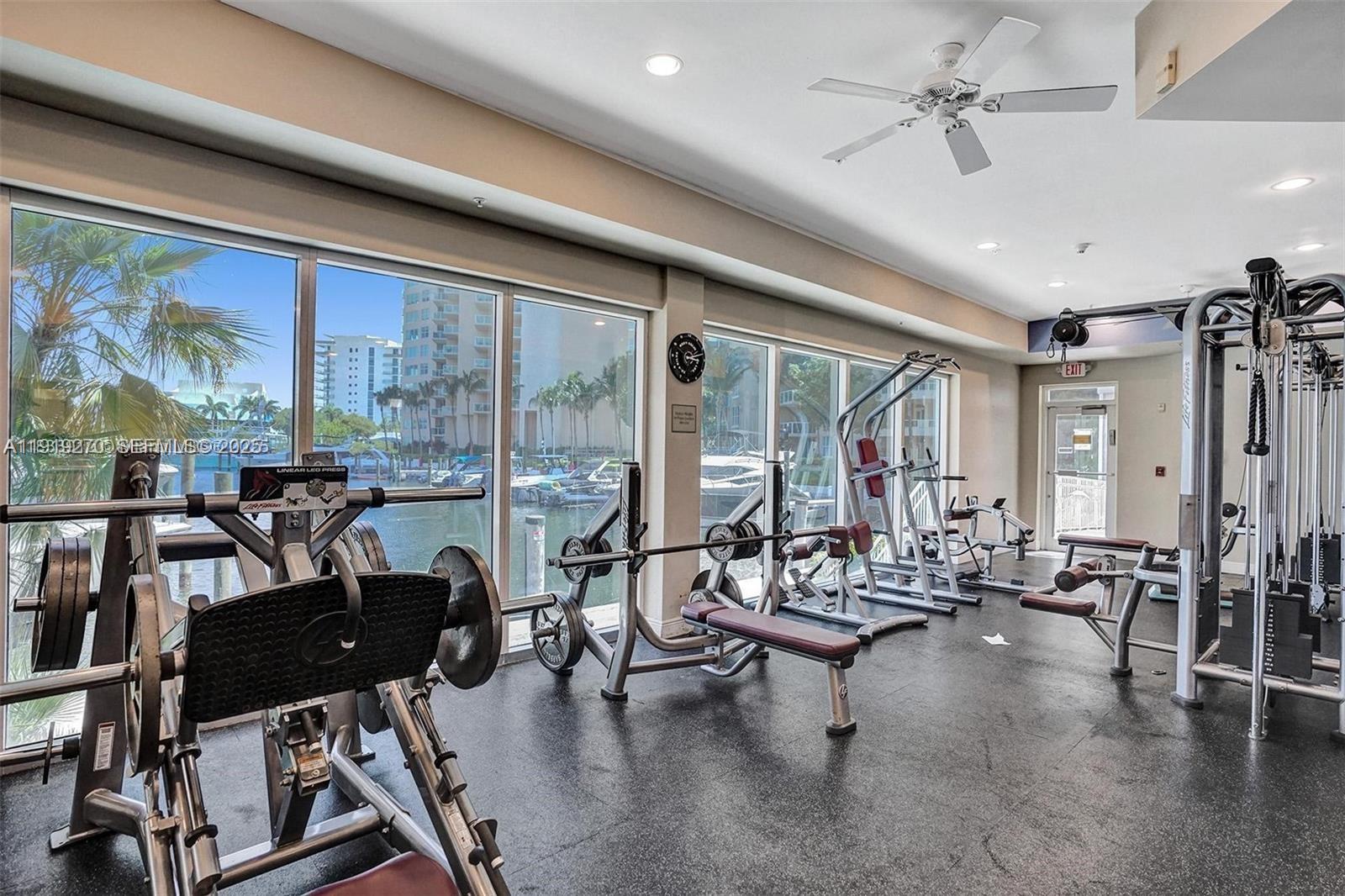 3370 Hidden Bay Dr #511 Aventura, FL 33180