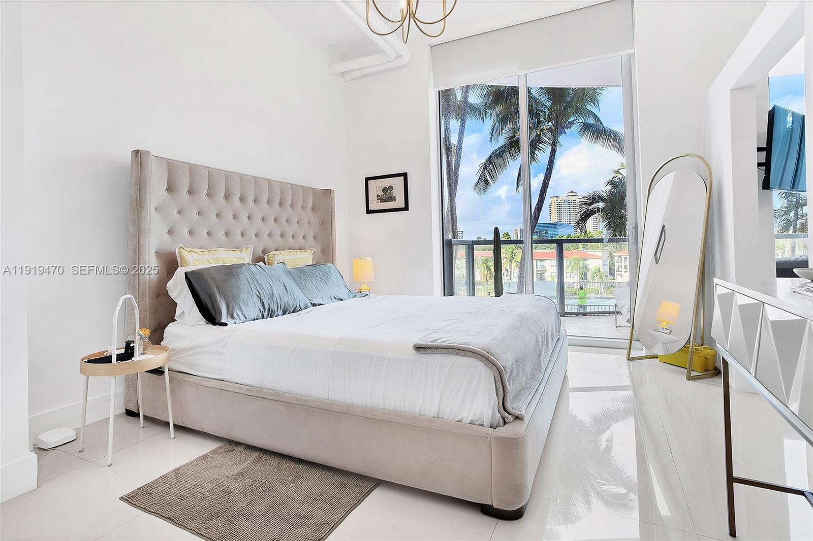 image Uptown Marina Lofts11