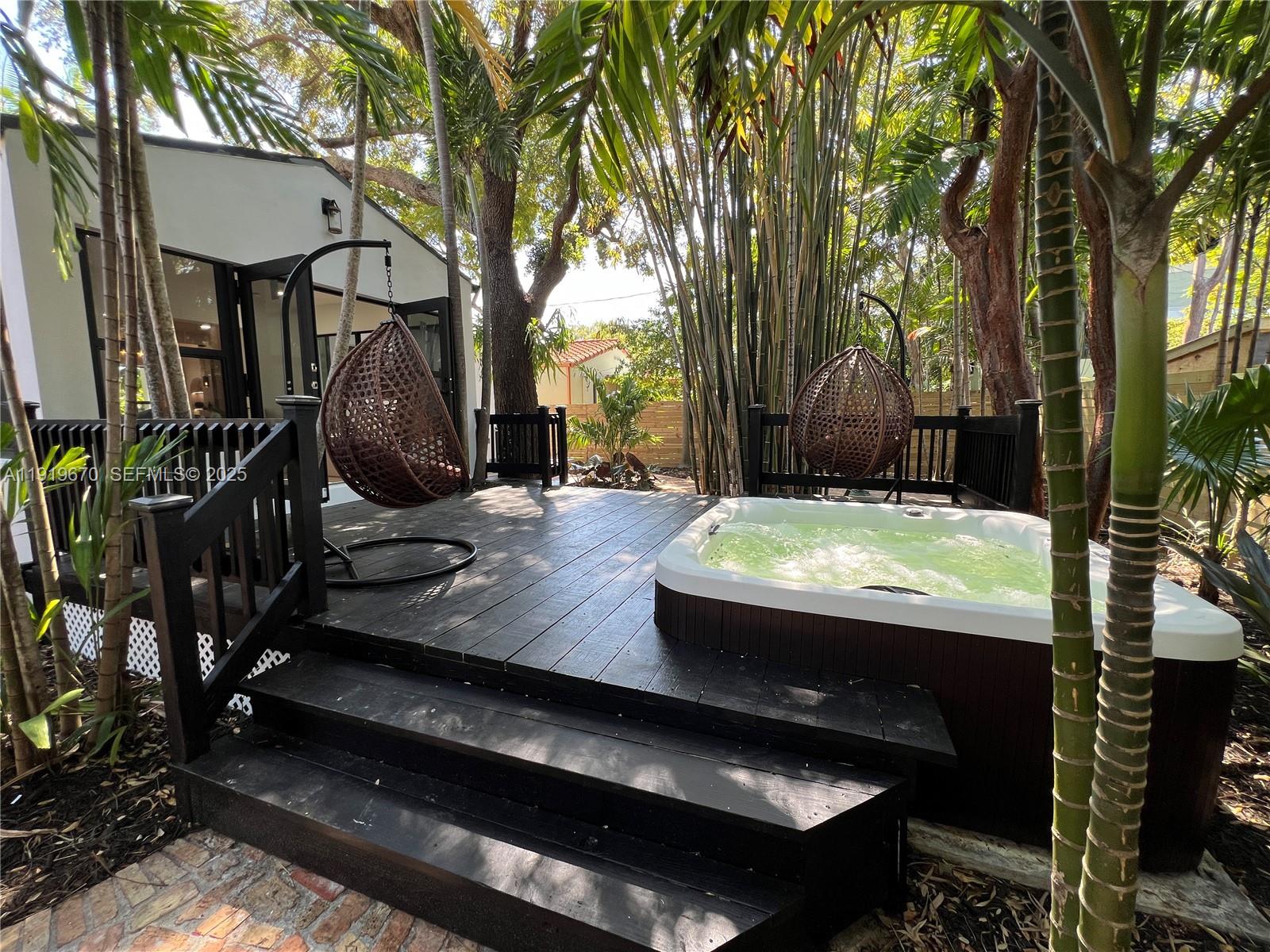 751 NE 80th St Miami, FL 33138