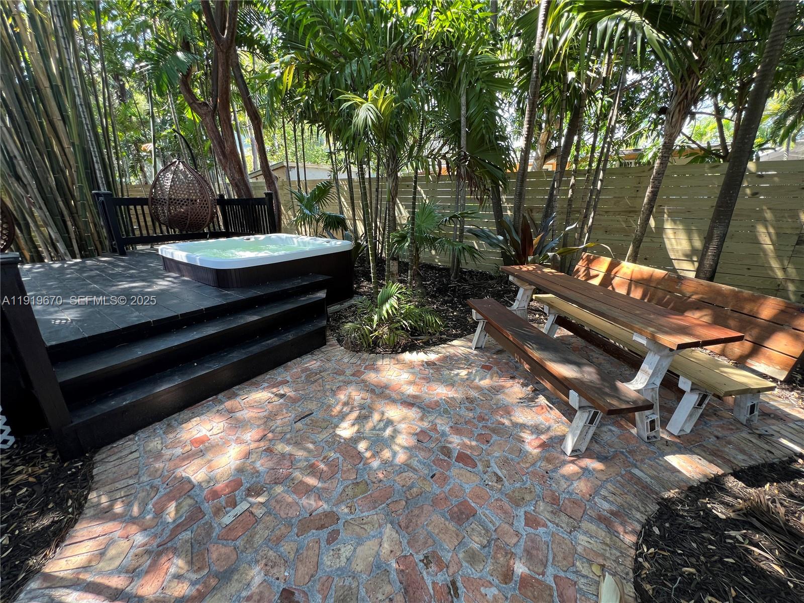 751 NE 80th St Miami, FL 33138