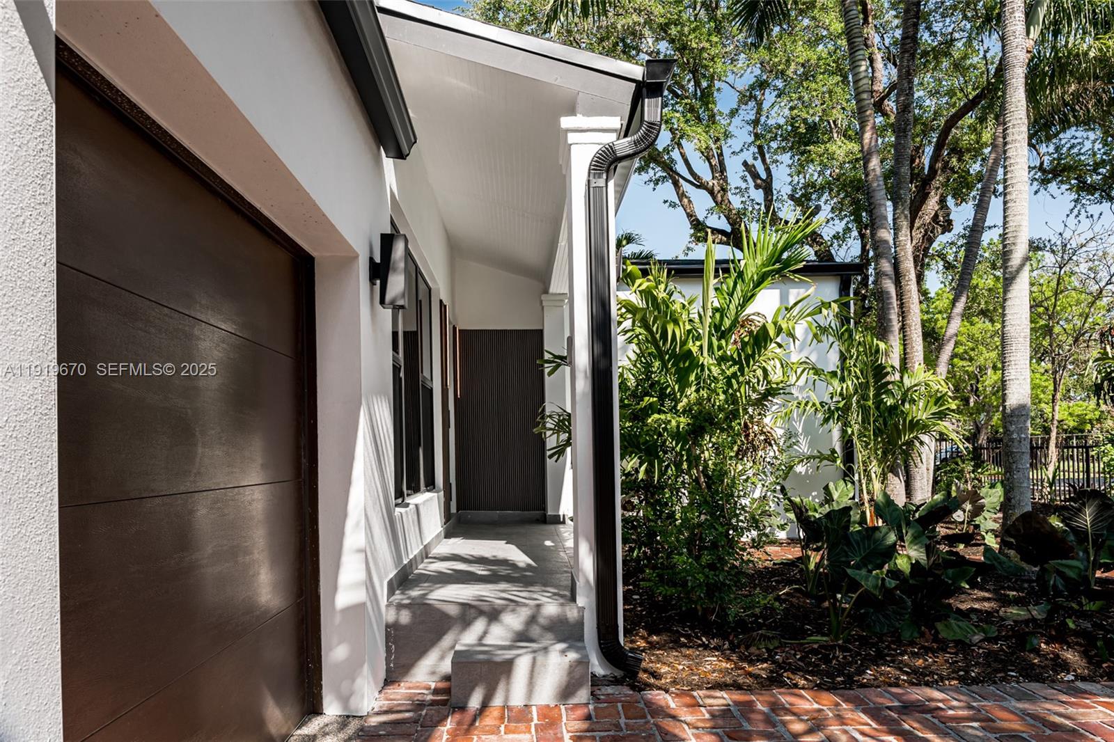 751 NE 80th St Miami, FL 33138