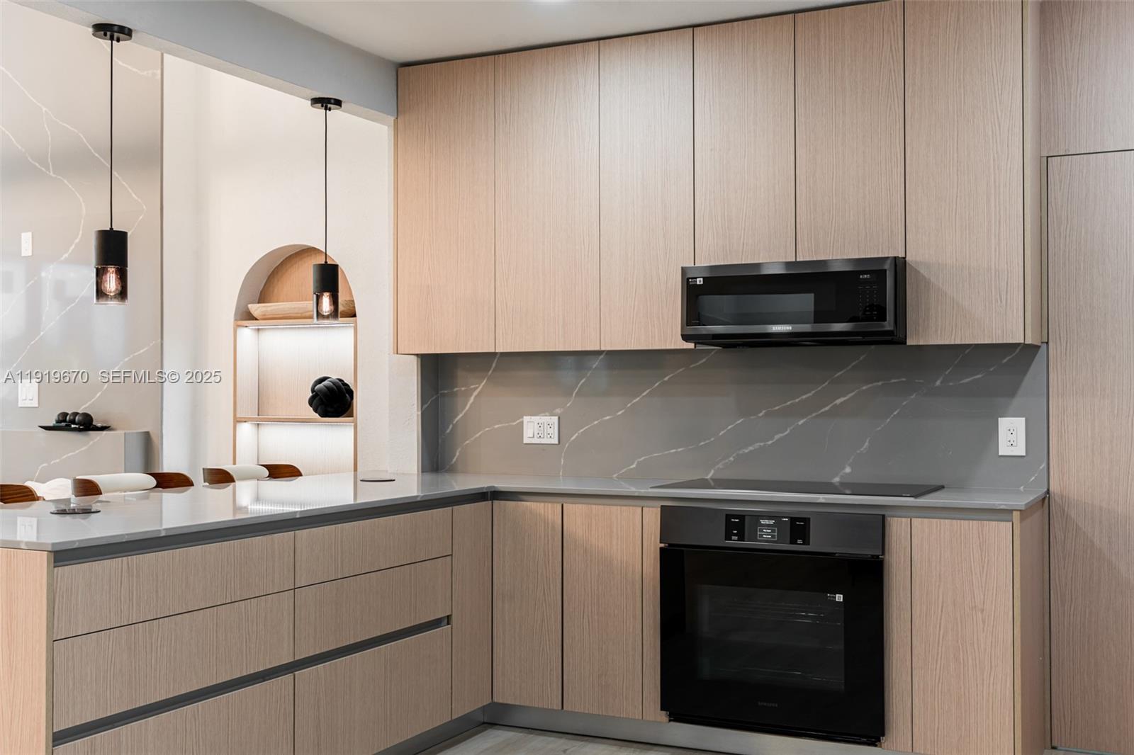 751 NE 80th St Miami, FL 33138