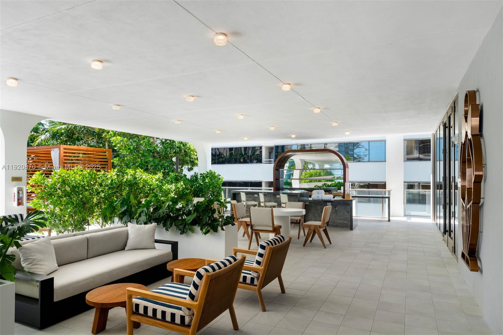 2678 Tigertail Ave #1504 Miami, FL 33133