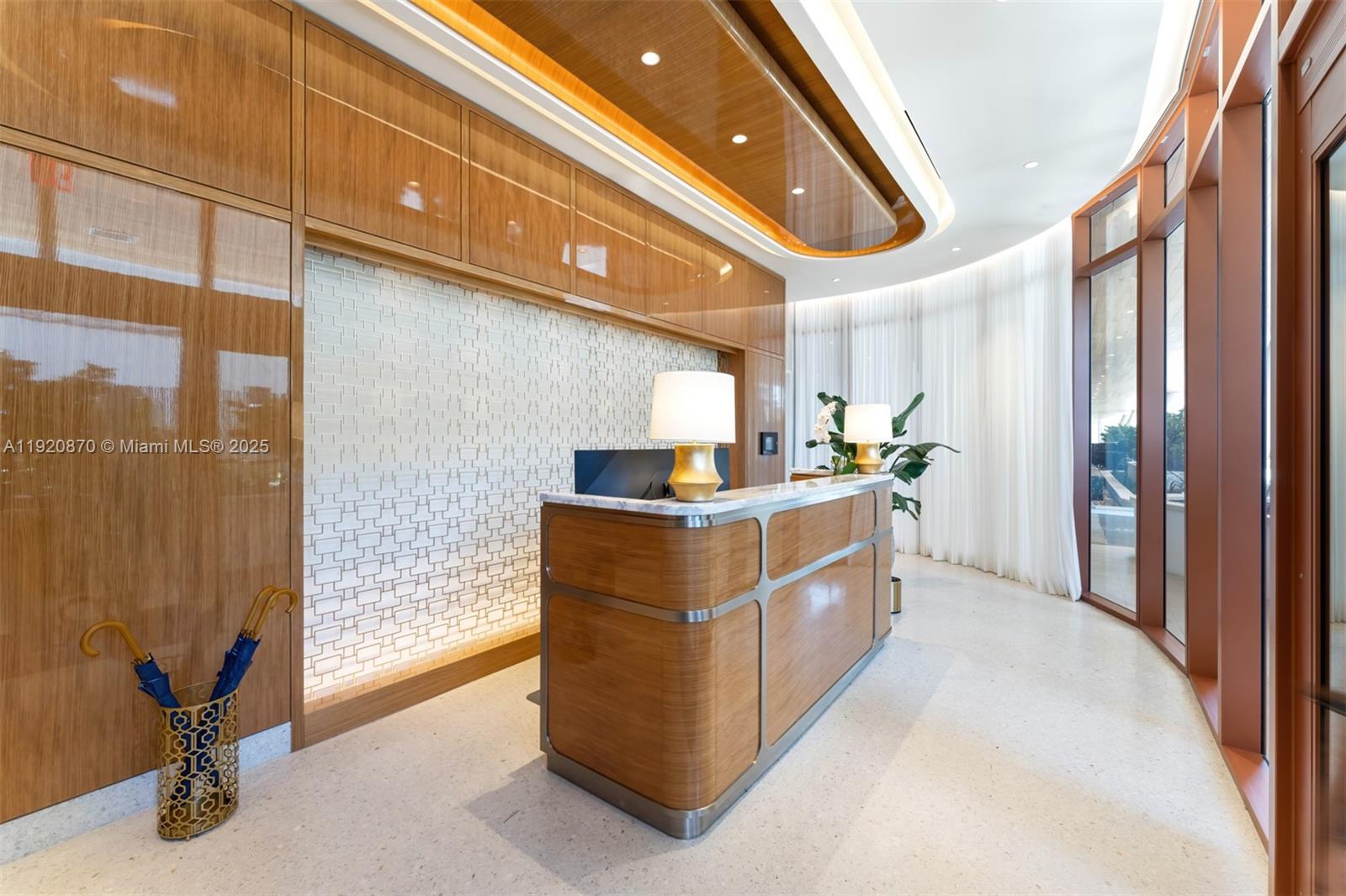 2678 Tigertail Ave #1504 Miami, FL 33133