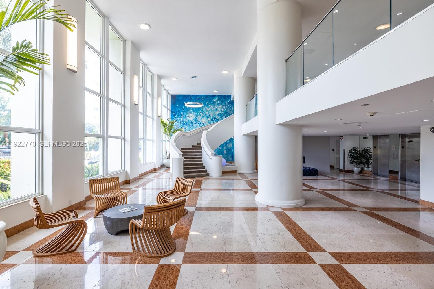 10350 W Bay Hbr Dr #5E Bay Harbor Islands, FL 33154