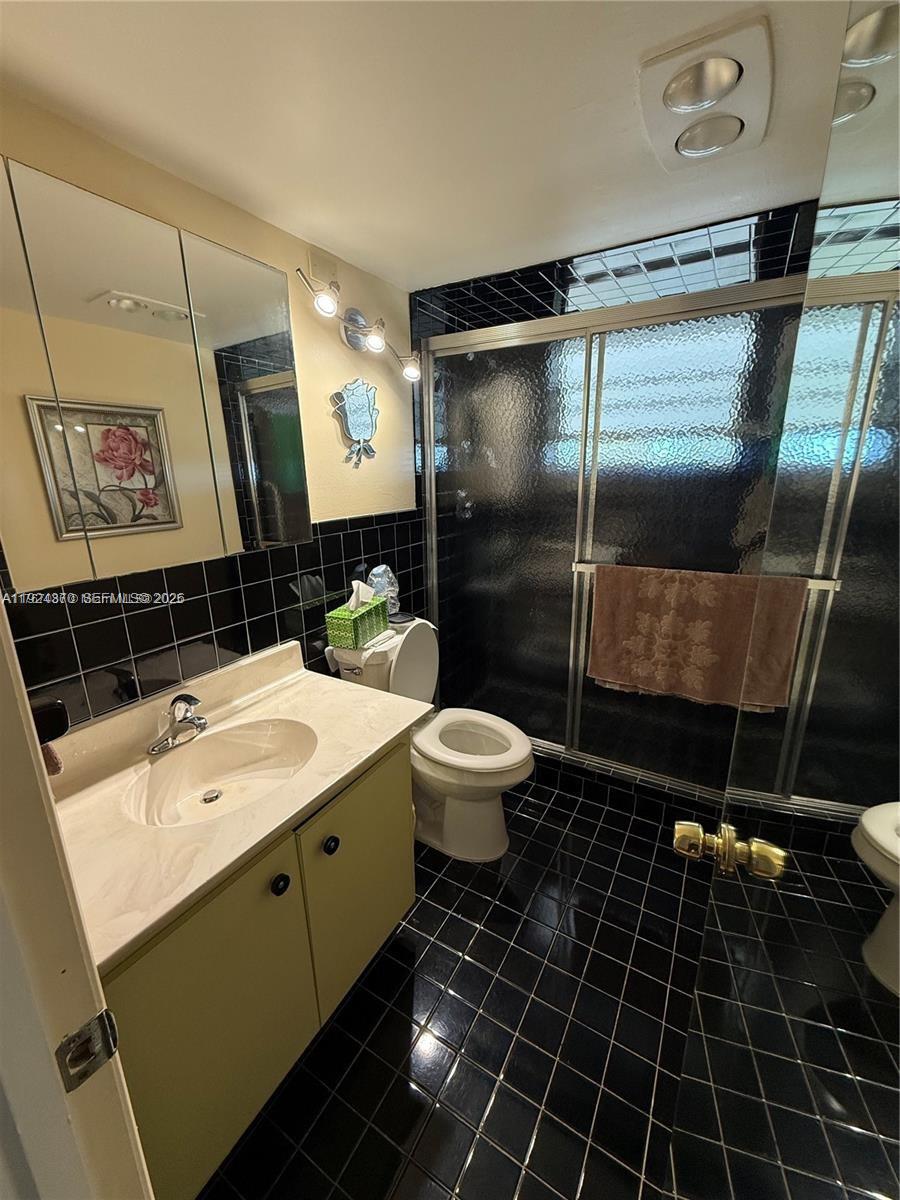 4800 Hillcrest Ln #511 Hollywood, FL 33021