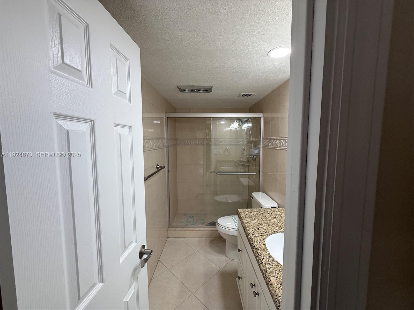 1950 S Ocean Dr #20E Hallandale Beach, FL 33009