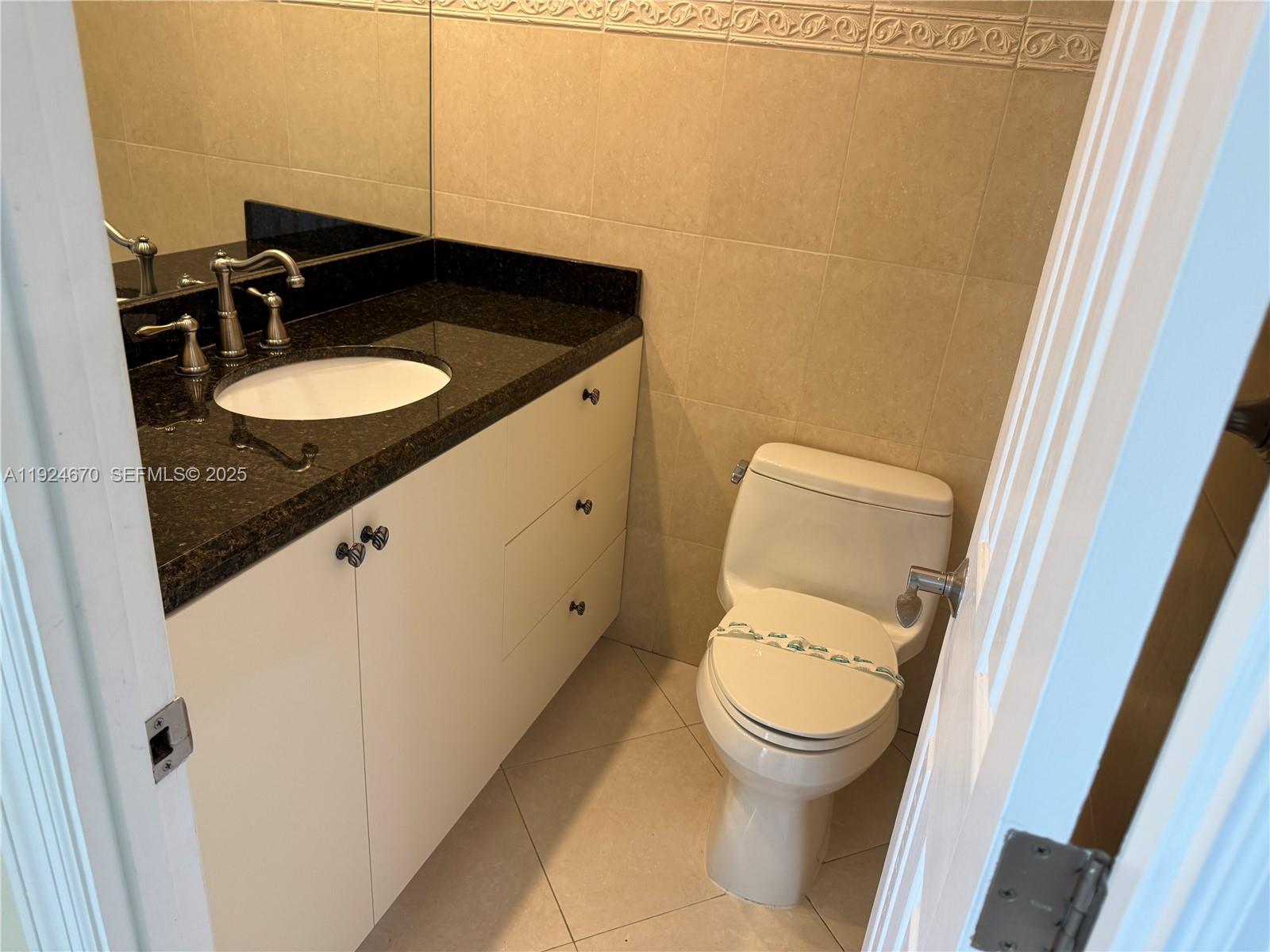 1950 S Ocean Dr #20E Hallandale Beach, FL 33009