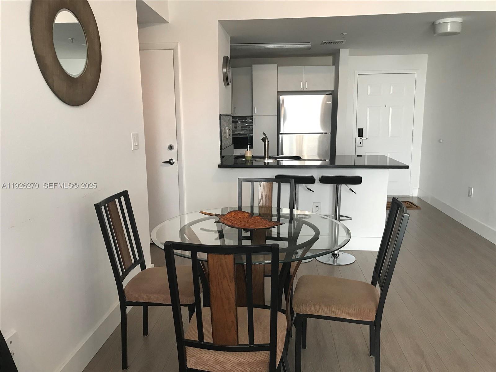 185 SE 14th Te #802 Miami, FL 33131