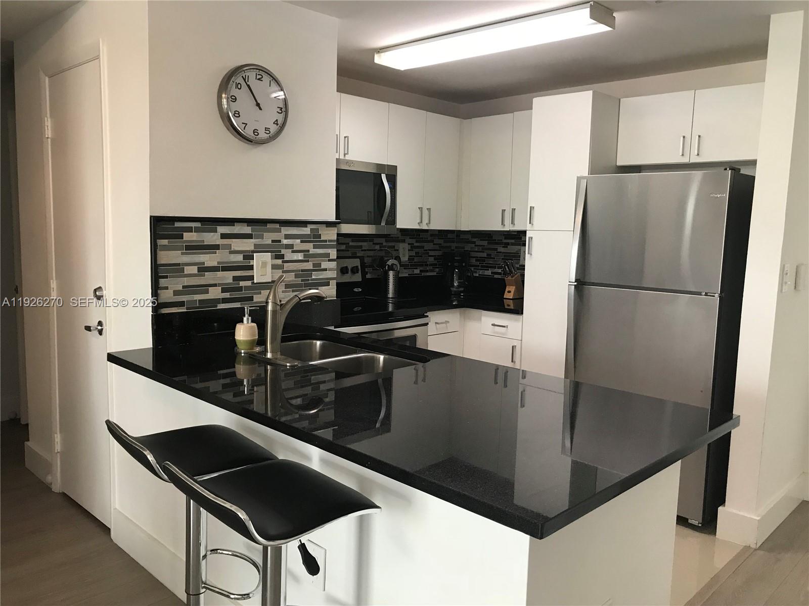 185 SE 14th Te #802 Miami, FL 33131