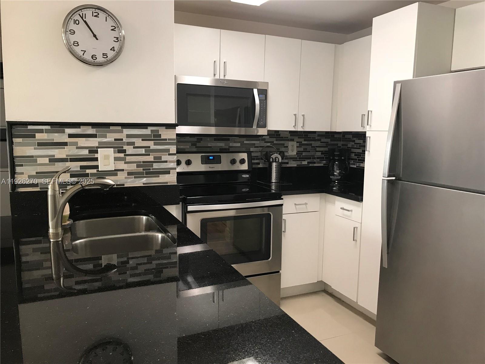 185 SE 14th Te #802 Miami, FL 33131