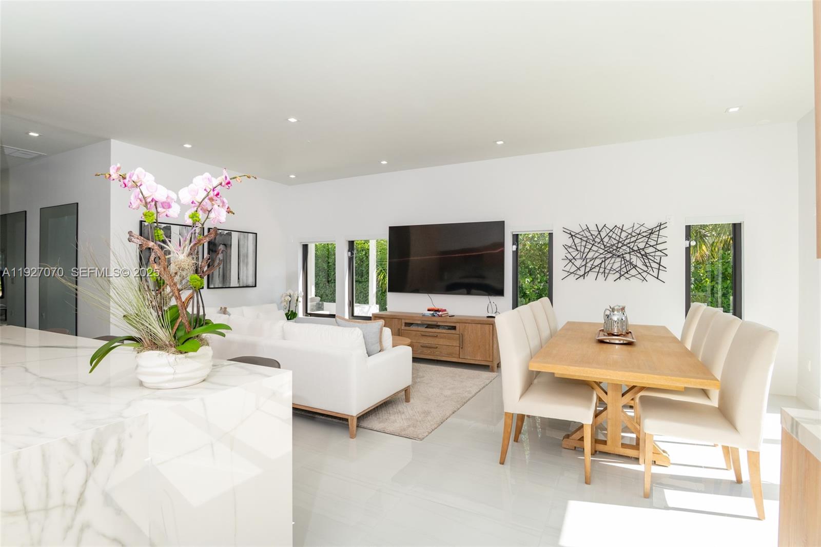 306 Plymouth Rd West Palm Beach, FL 33405