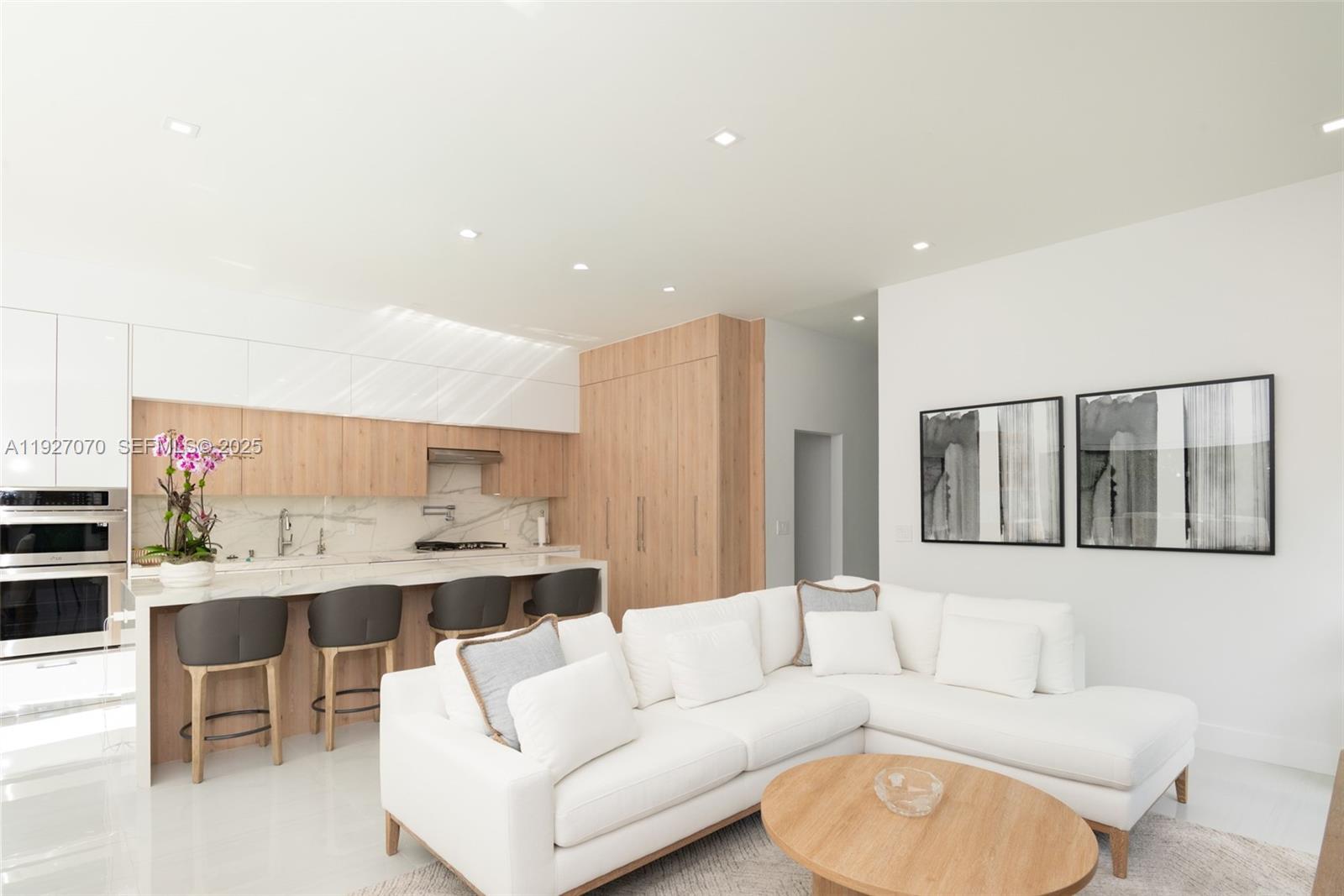 306 Plymouth Rd West Palm Beach, FL 33405