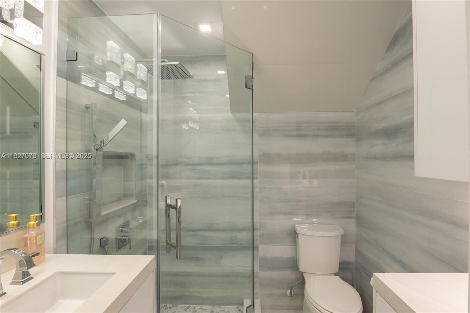 306 Plymouth Rd West Palm Beach, FL 33405