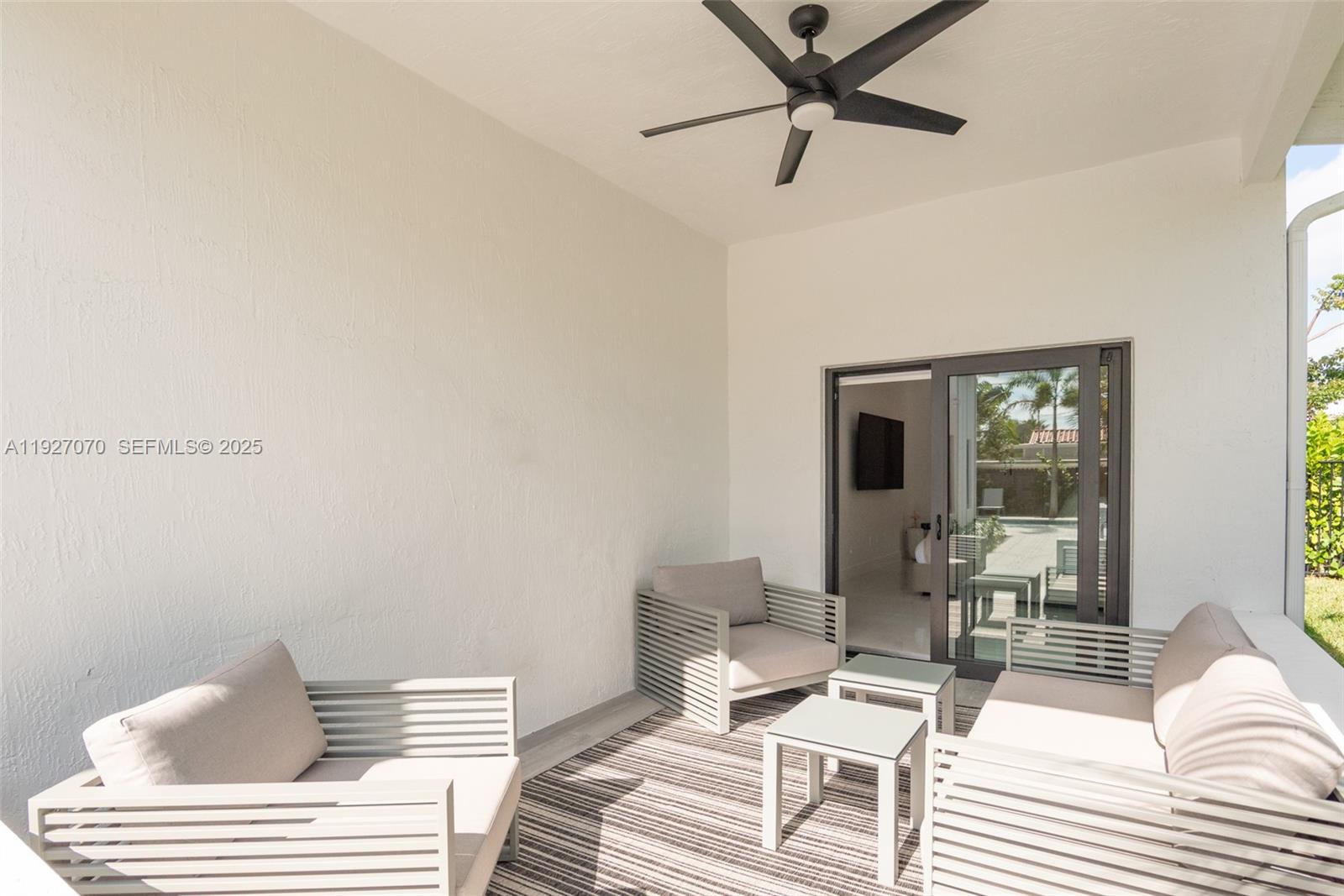 306 Plymouth Rd West Palm Beach, FL 33405