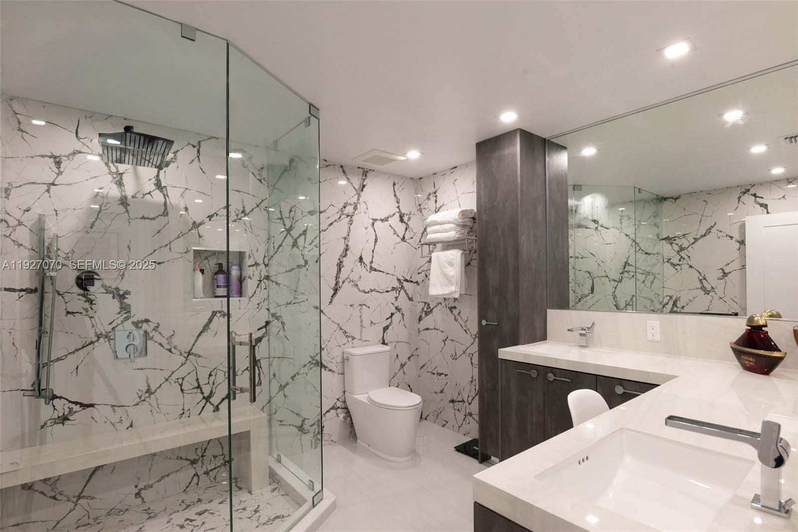 306 Plymouth Rd West Palm Beach, FL 33405