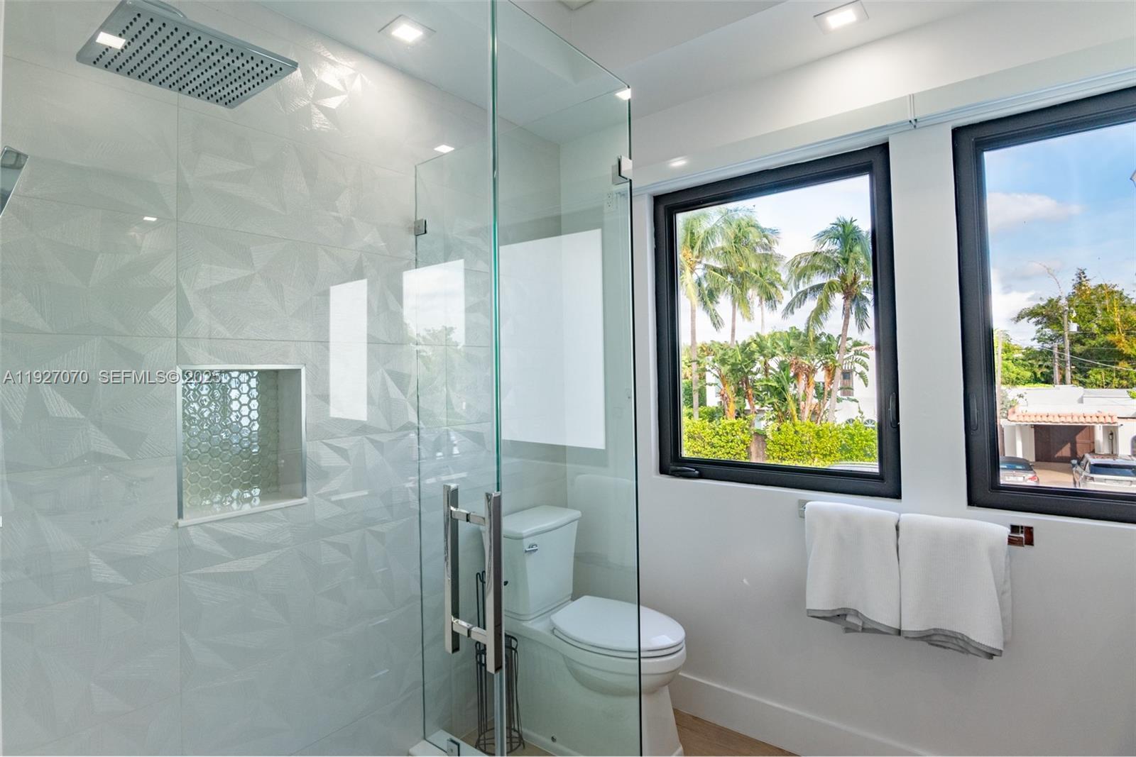 306 Plymouth Rd West Palm Beach, FL 33405