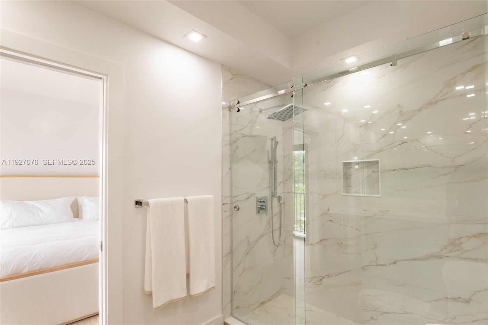 306 Plymouth Rd West Palm Beach, FL 33405