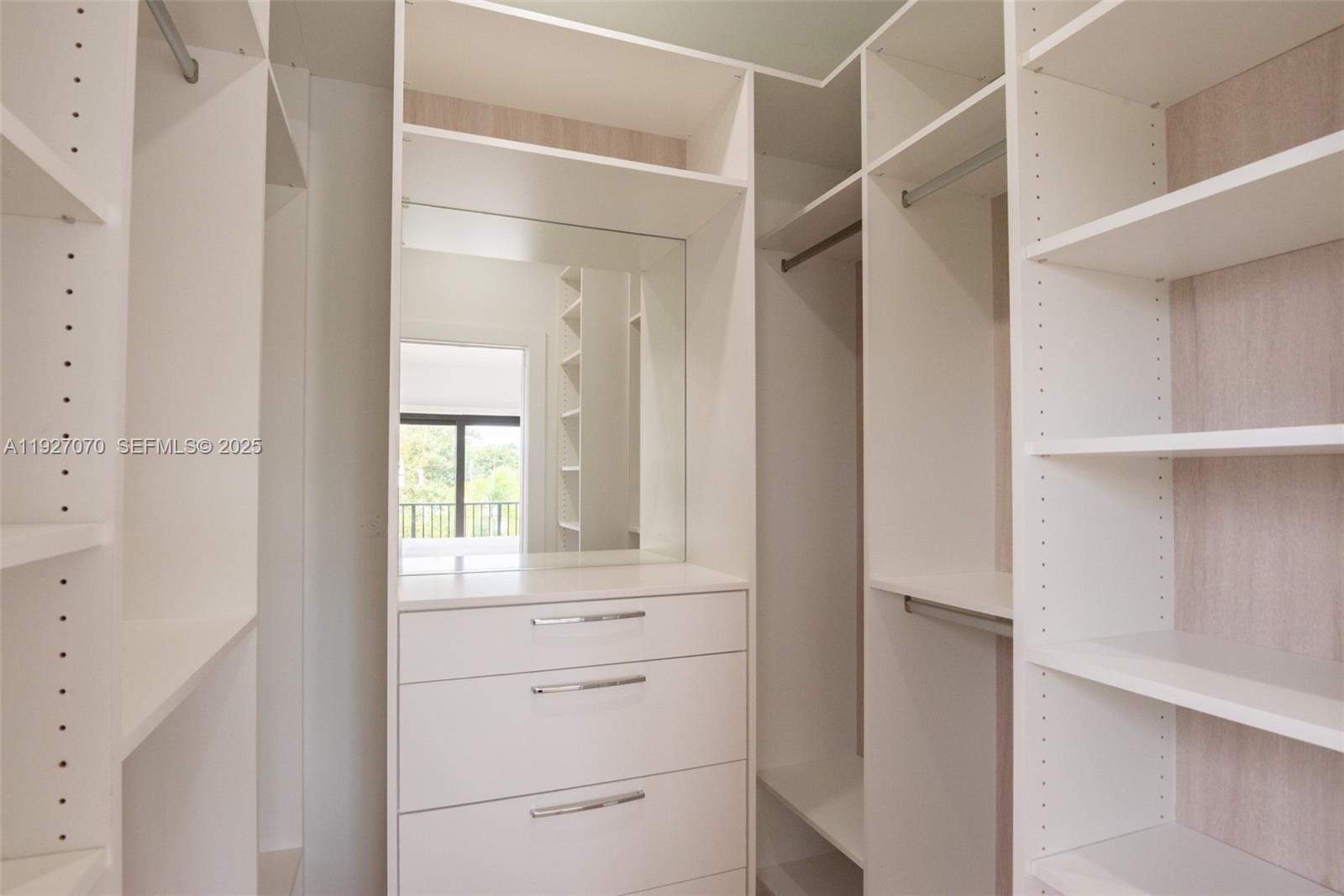 306 Plymouth Rd West Palm Beach, FL 33405