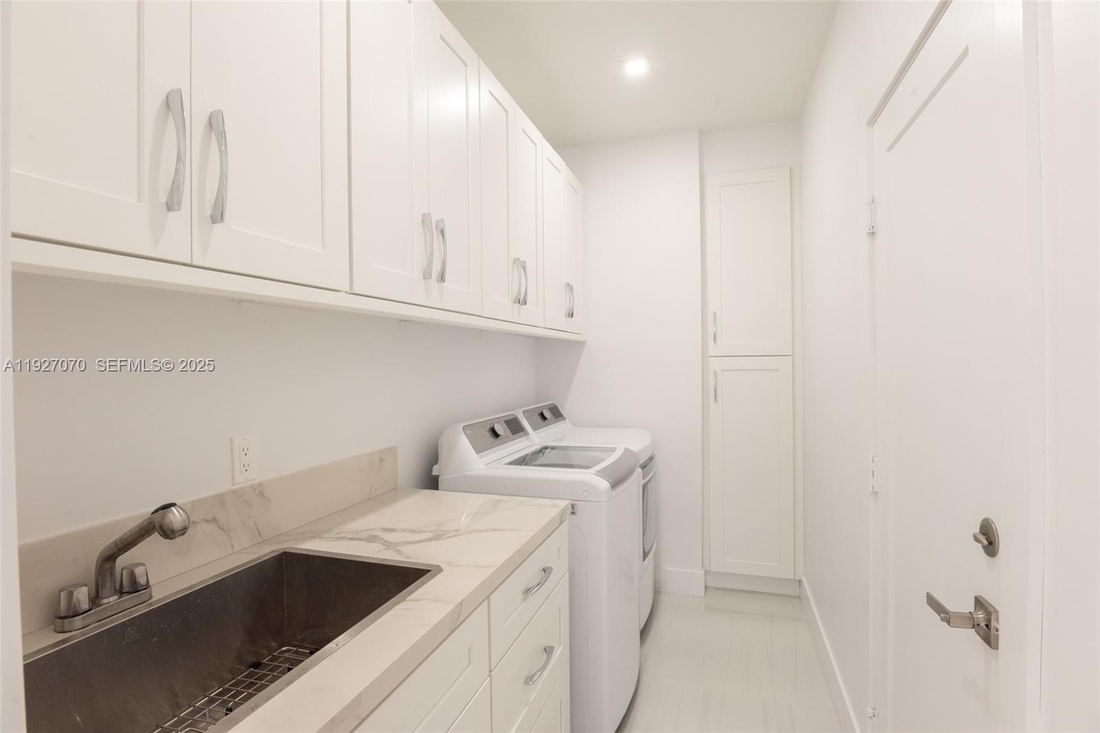 306 Plymouth Rd West Palm Beach, FL 33405