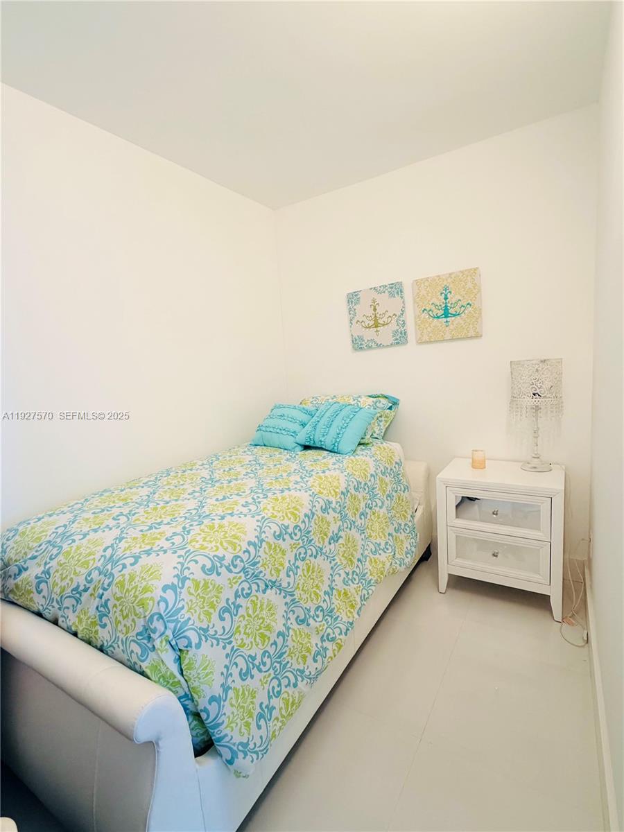 19370 Collins Ave #902 Sunny Isles Beach, FL 33160