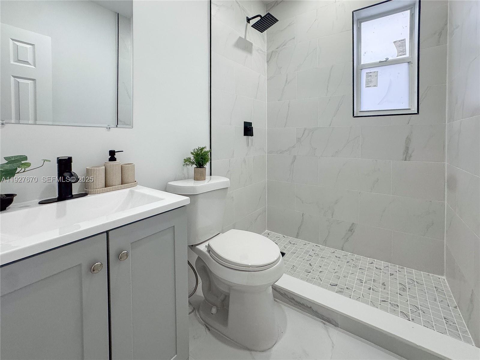 4701 NW 10th Ave Miami, FL 33127