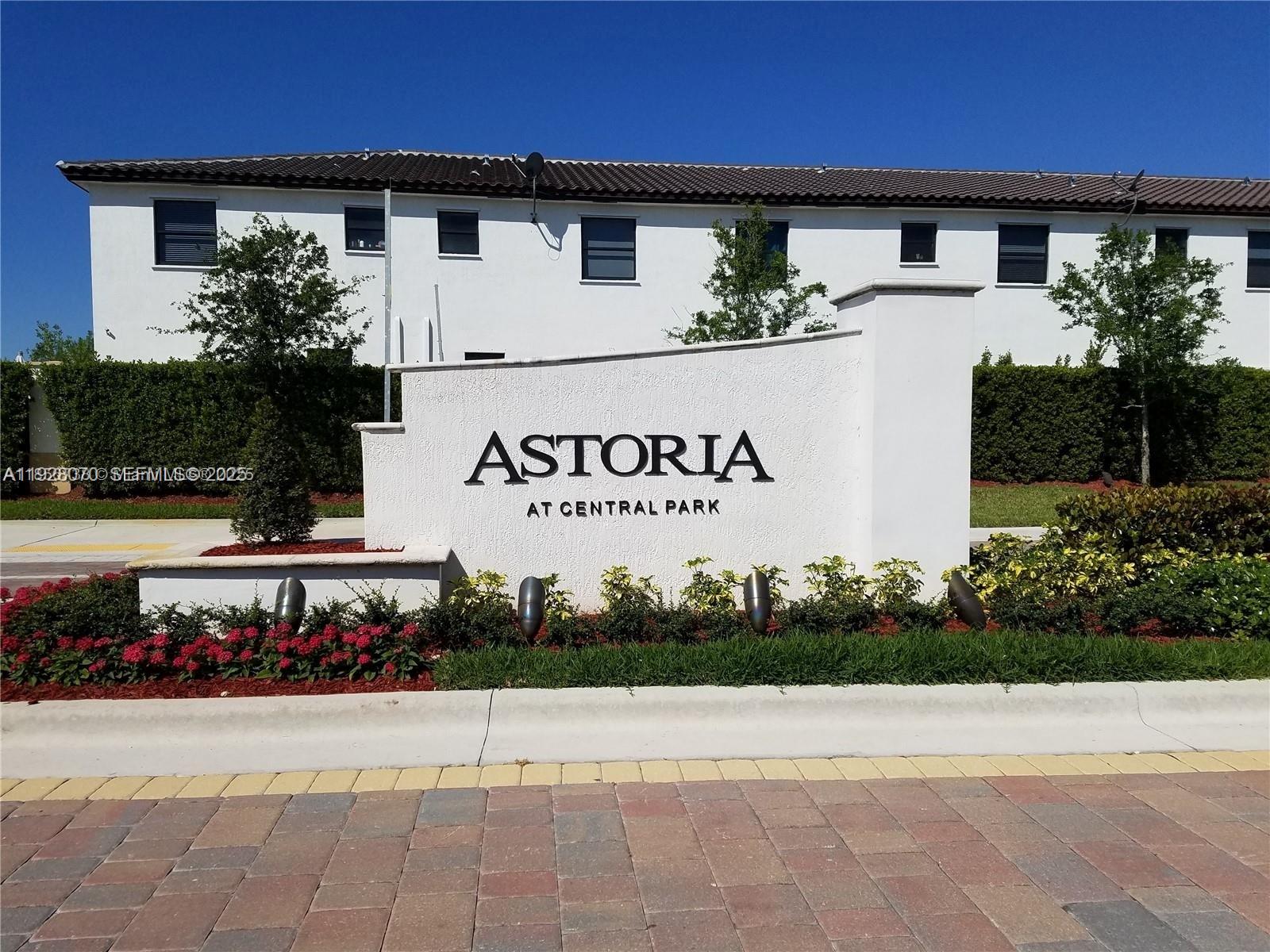 8883 NW 102nd Pl #8883