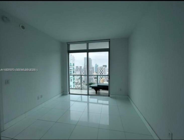 image 500 Brickell West10