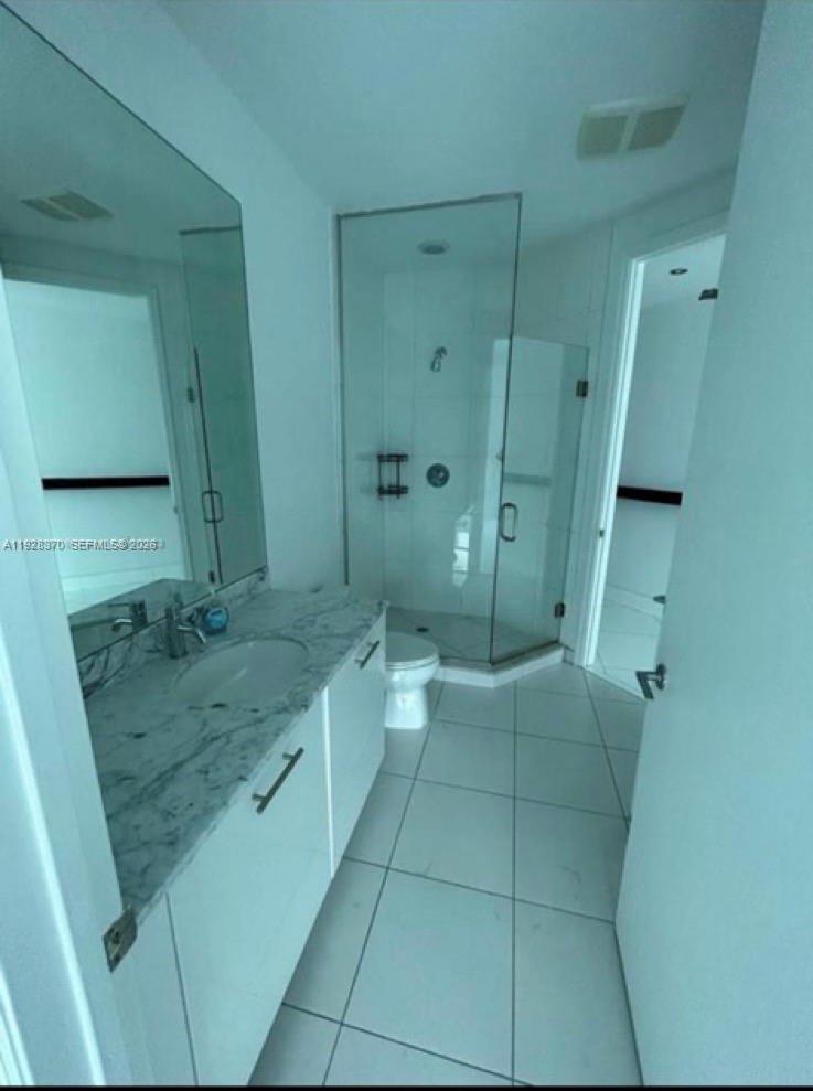 image 500 Brickell West12