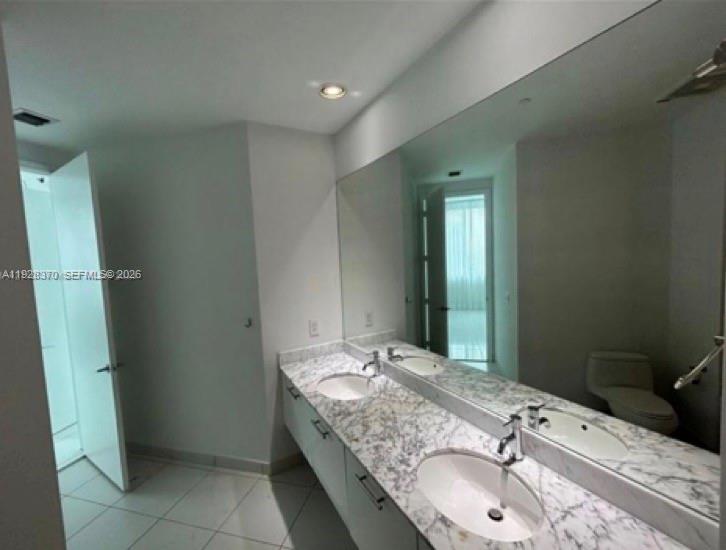 image 500 Brickell West8