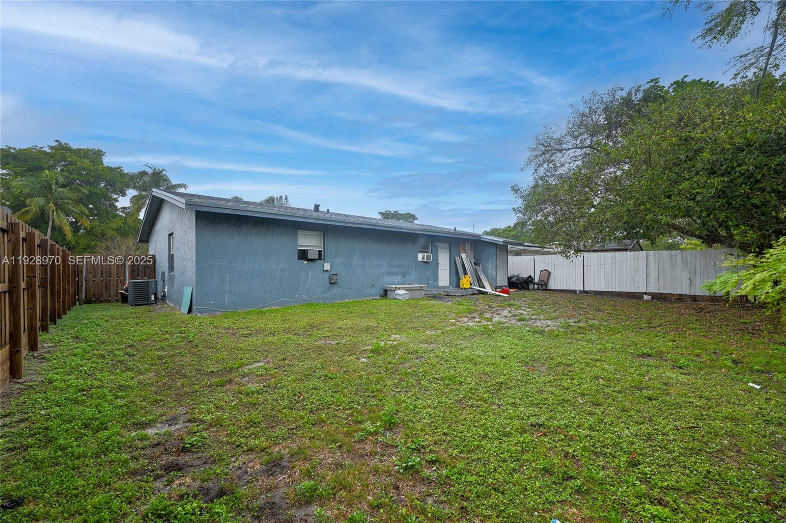 440 NW 7th Ter Pompano Beach, FL 33060