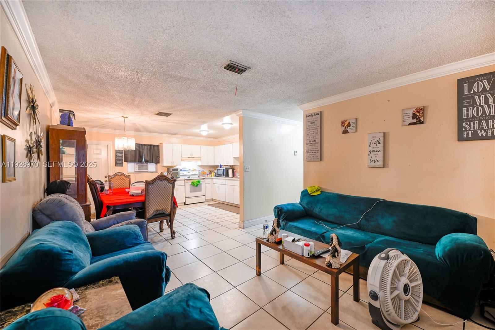 440 NW 7th Ter Pompano Beach, FL 33060