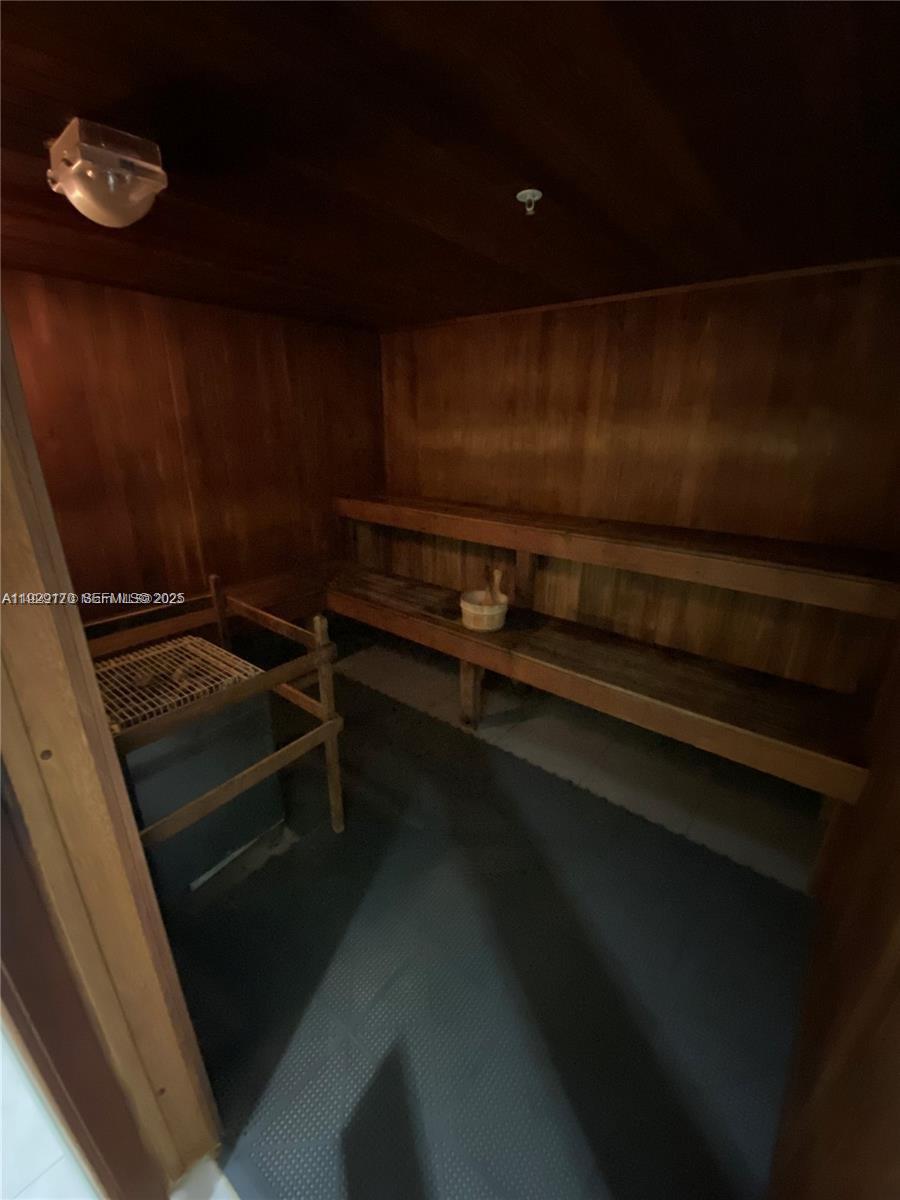 image The Ivy at Riverfront38