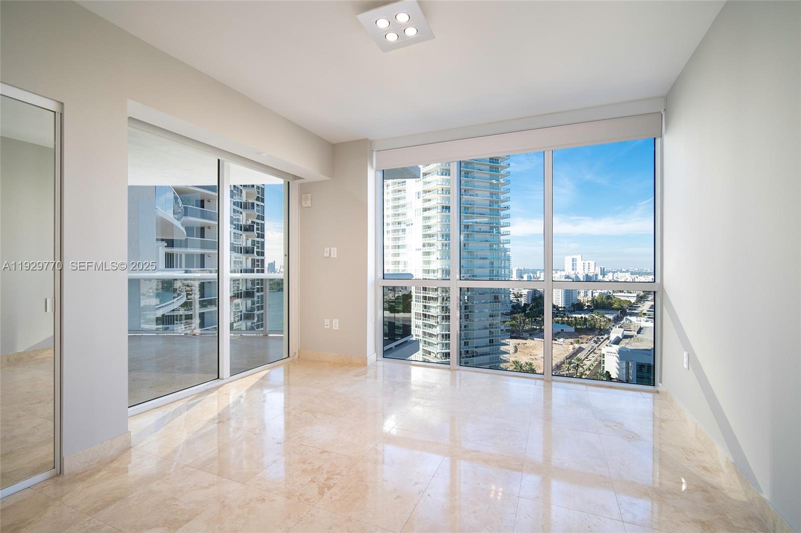 400 Alton Rd #2309 Miami Beach, FL 33139