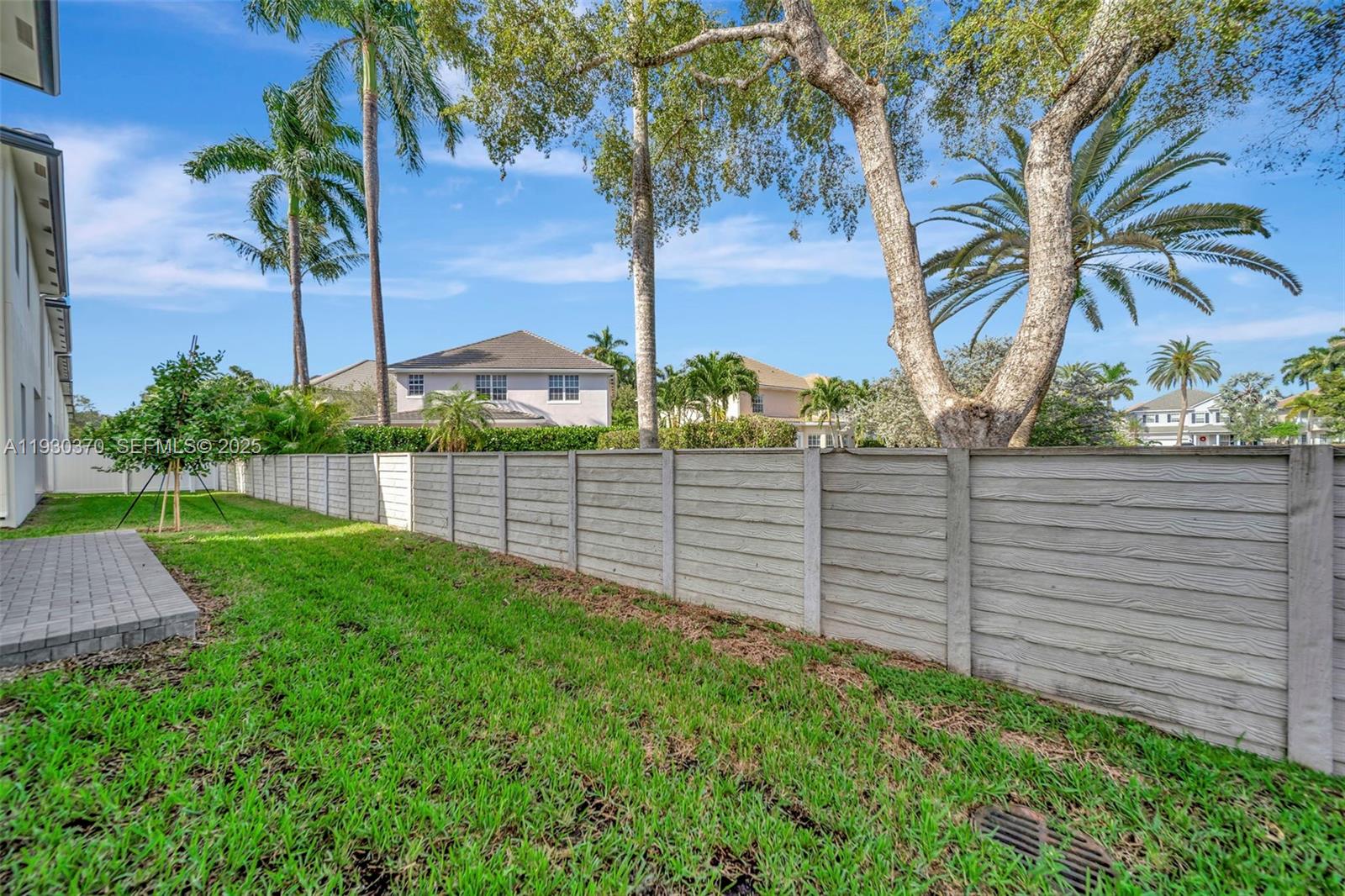 1427 SW 23rd St Fort Lauderdale, FL 33315