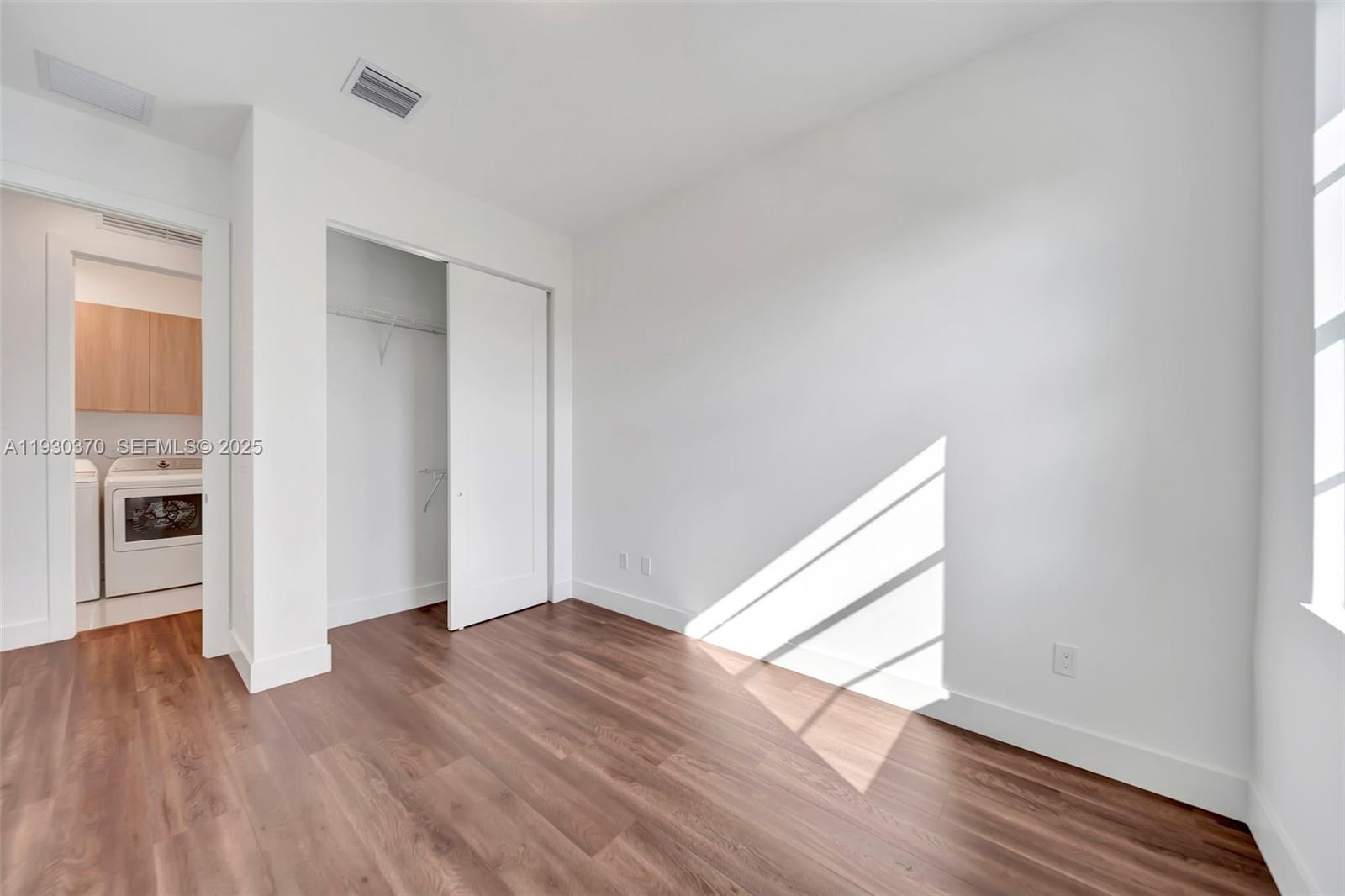 1427 SW 23rd St Fort Lauderdale, FL 33315